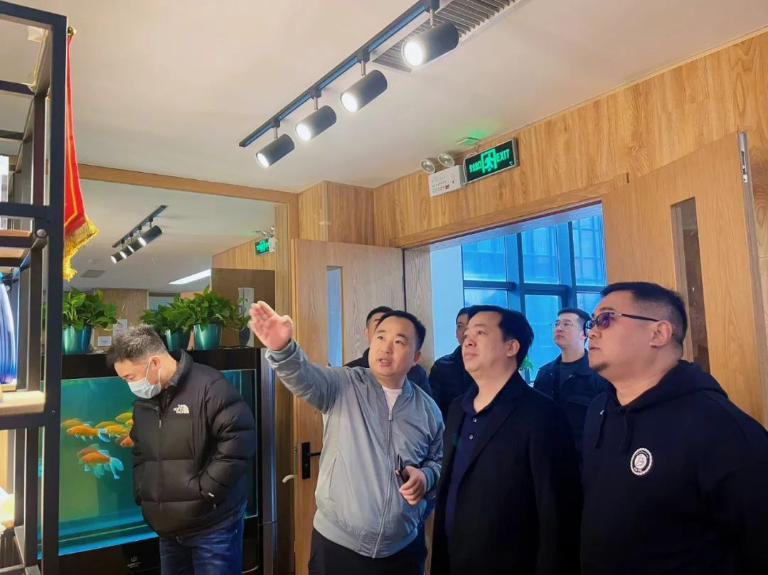 郑州市体育局、郑东新区教文体局领导莅临EVO视讯体育调研指导